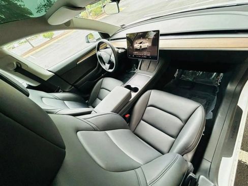 Used 2023 Tesla Model 3 Standard Range RWD image 11