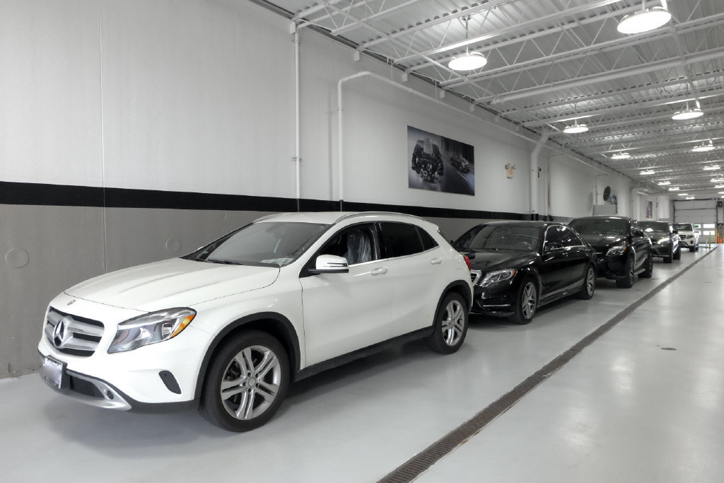 Used 2026 Mercedes-Benz GLS 450 4MATIC image 35