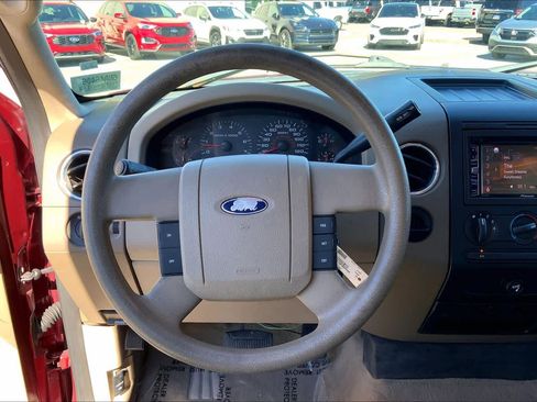 Used 2006 Ford F150 XLT image 5