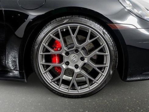Used 2024 Porsche 911 Carrera 4 GTS image 8