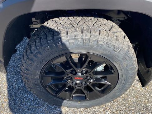 New 2026 Toyota Tundra SR5 image 18