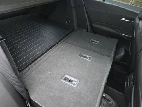 Used 2019 Cadillac XT4 Sport w/ LPO, Midnight Sport Package FWD image 27