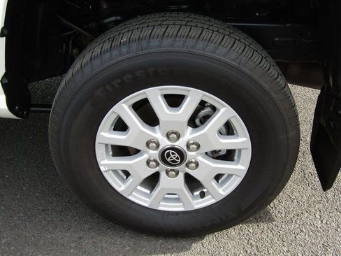 Certified 2025 Toyota Tacoma SR5 image 14