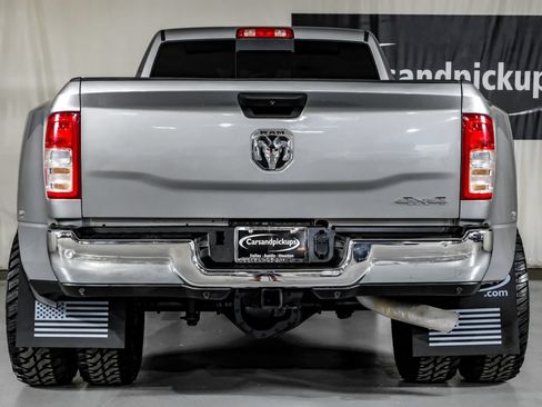 Used 2022 RAM 3500 Tradesman AWD/4WD image 9