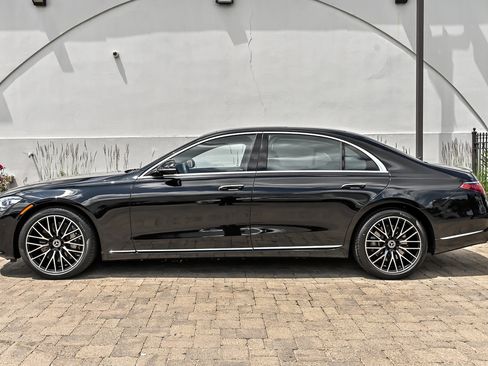 Used 2023 Mercedes-Benz S 580 4MATIC Sedan image 10