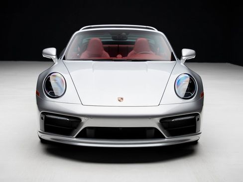 Used 2023 Porsche 911 Targa 4S image 9