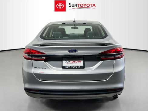 Used 2017 Ford Fusion S w/ Equipment Group 101A image 5