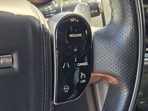 Used 2021 Land Rover Range Rover Sport HSE Silver Edition image 24