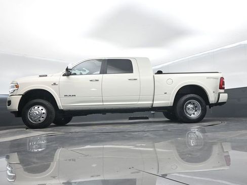 Used 2022 RAM 3500 Laramie AWD/4WD image 52