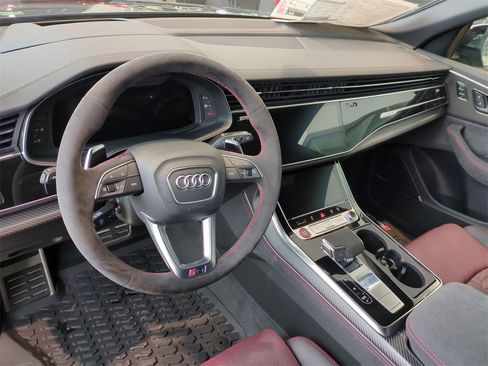 New 2026 Audi RS Q8 performance image 13