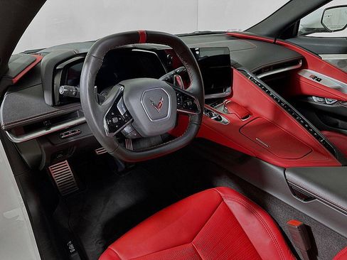 Used 2024 Chevrolet Corvette Stingray Preferred Cpe image 10