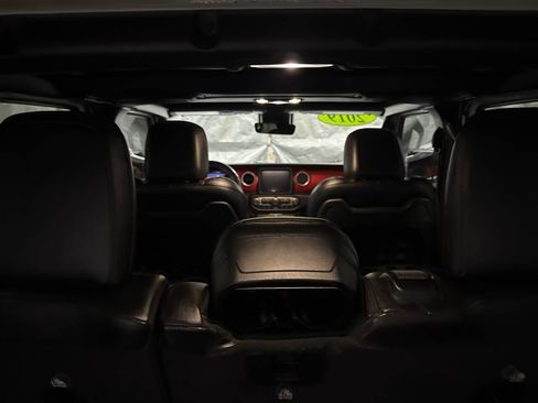 Used 2019 Jeep Wrangler Unlimited Rubicon image 20