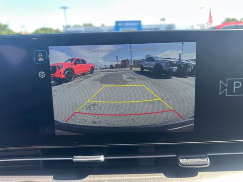 Used 2025 Hyundai Kona SEL AWD/4WD image 25