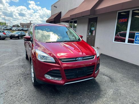 Used 2014 Ford Escape Titanium AWD/4WD image 3