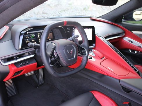 Used 2024 Chevrolet Corvette Stingray Premium Conv w/ Z51 Performance Package RWD image 20