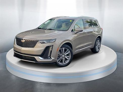 Certified 2022 Cadillac XT6 Premium Luxury image 1