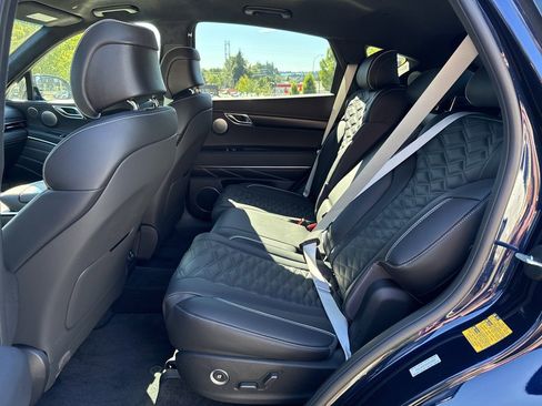 Used 2025 Genesis GV80 3.5T image 10