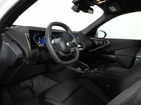 Used 2025 BMW X3 xDrive30i w/ Premium Package image 15