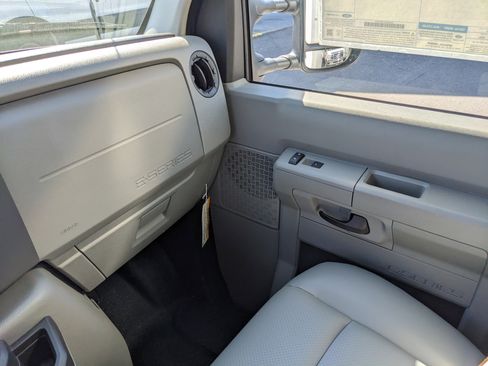 New 2025 Ford E-350 and Econoline 350 Super Duty w/ Power Equipment Group image 15