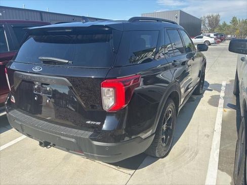 Used 2022 Ford Explorer Timberline AWD/4WD image 4