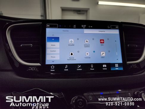 New 2026 Chrysler Voyager LX image 57