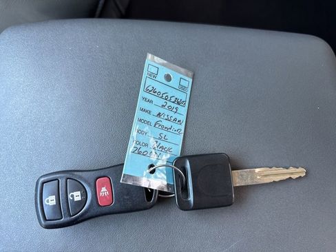 Used 2019 Nissan Frontier SL AWD/4WD image 32