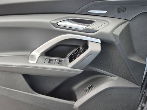New 2026 Audi Q5 Premium Plus AWD/4WD image 32