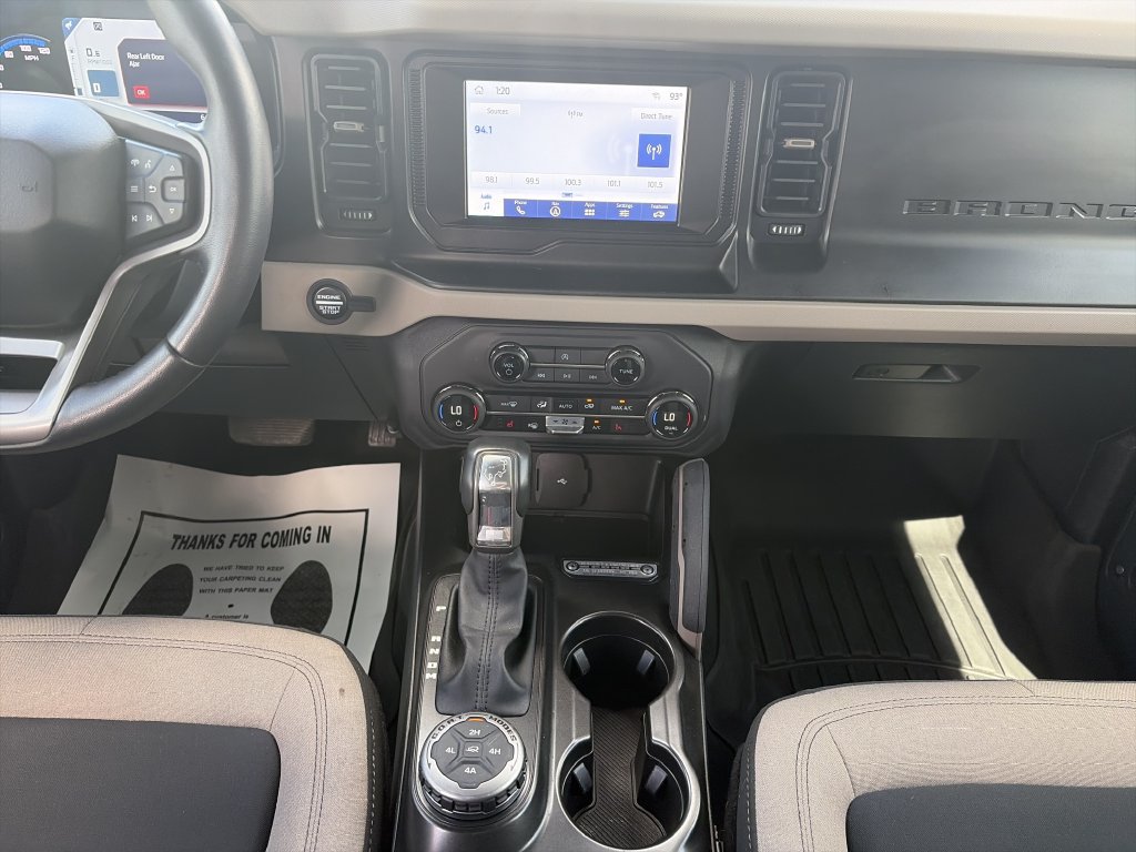 Used 2023 Ford Bronco Big Bend w/ Sasquatch Package AWD/4WD image 16