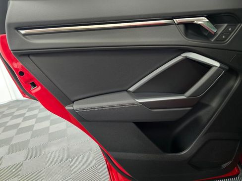 New 2025 Audi Q3 2.0T Premium image 19
