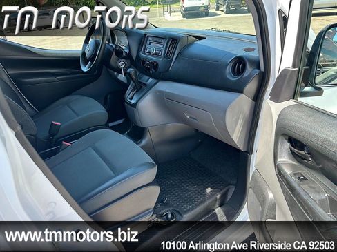 Used 2015 Nissan NV200 S w/ Cruise Control Package FWD image 11