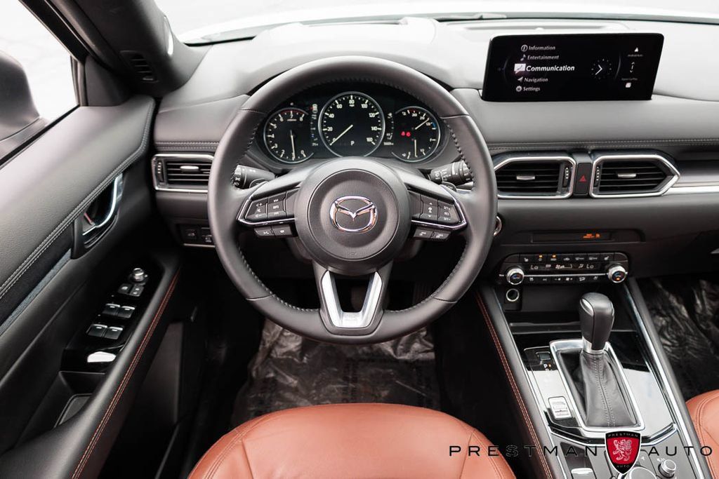 Used 2025 MAZDA CX-5 Carbon Edition AWD/4WD image 2