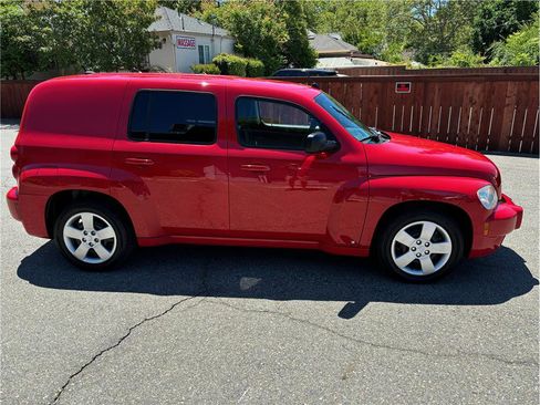 Used 2009 Chevrolet HHR LS image 5