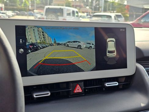 Used 2024 Hyundai Ioniq 5 SEL RWD image 21
