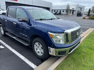 Used 2018 Nissan Titan SV w/ SV Convenience Package video 1