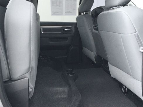 Used 2016 RAM 2500 SLT AWD/4WD image 14