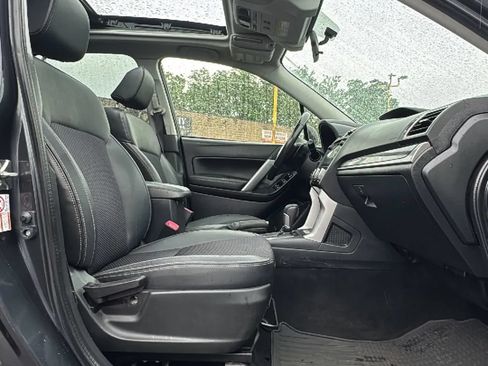 Used 2018 Subaru Forester 2.5i Premium AWD/4WD image 26