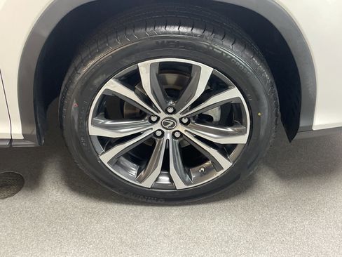 Used 2022 Lexus RX 350L FWD w/ Premium Package image 13
