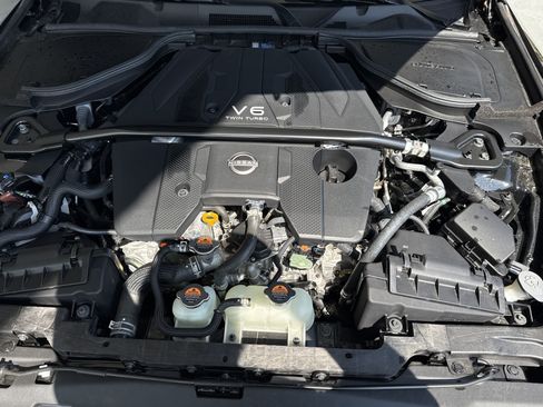 Used 2025 Nissan Z Performance w/ Floor Mat Package RWD image 32