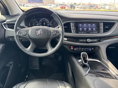 Used 2021 Buick Enclave Avenir w/ Avenir Technology Package image 21