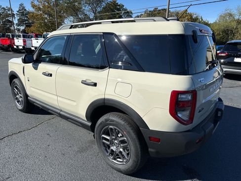 New 2025 Ford Bronco Sport Big Bend image 3