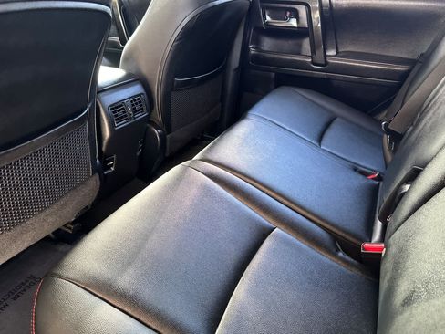 Used 2015 Toyota 4Runner TRD Pro AWD/4WD image 4