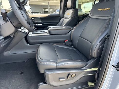 New 2025 Ford Expedition Tremor image 22