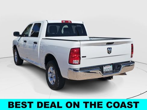 Used 2022 RAM 1500 Classic SLT w/ Electronics Group AWD/4WD image 5