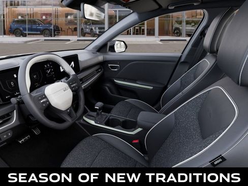 New 2025 Kia K4 GT-Line image 17