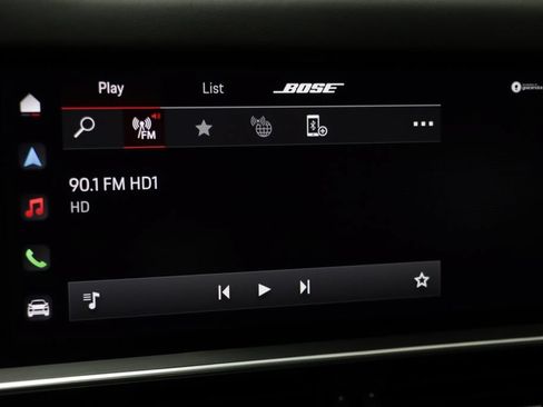 Used 2023 Porsche Cayenne GTS w/ Premium Package AWD/4WD image 9