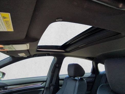 Used 2019 Honda Accord Sport image 14