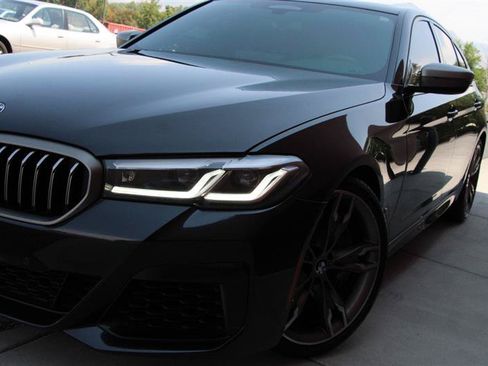 Used 2023 BMW M550i xDrive AWD/4WD image 47