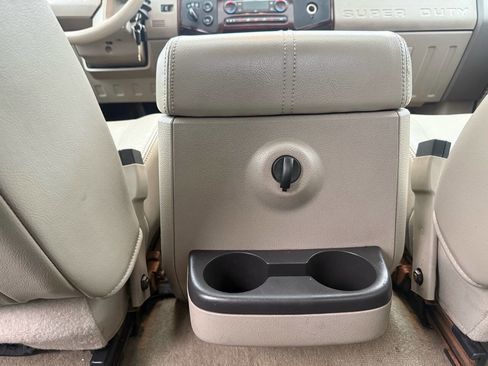 Used 2008 Ford F450 Lariat image 54