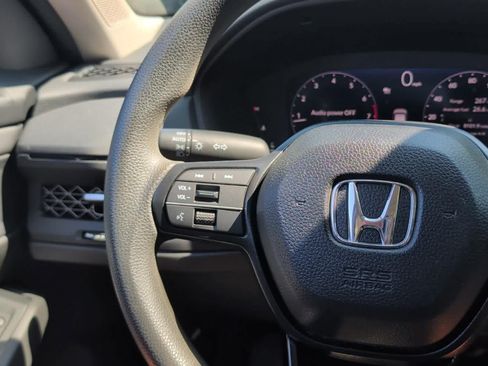 Used 2025 Honda Accord SE image 19
