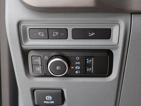 Used 2024 Ford F150 XLT w/ Equipment Group 302A MID image 32